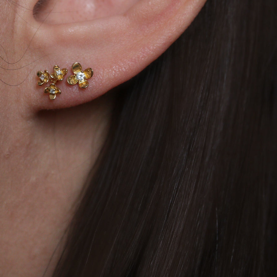 BOUQUET STUD